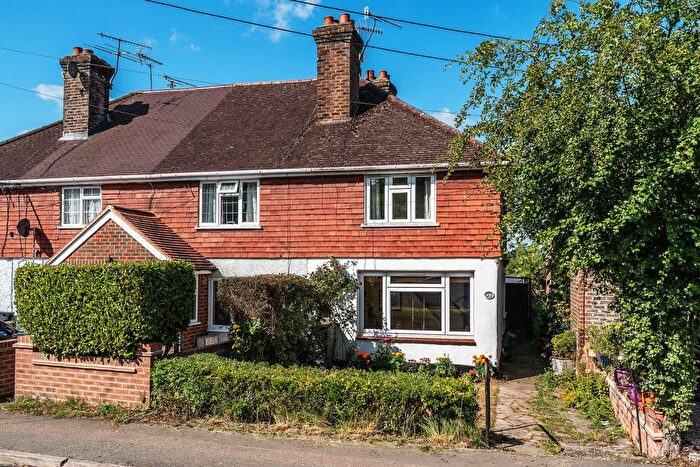 2 Bedroom End Of Terrace House For Sale In Mill Lane, Oxted, Surrey, RH8