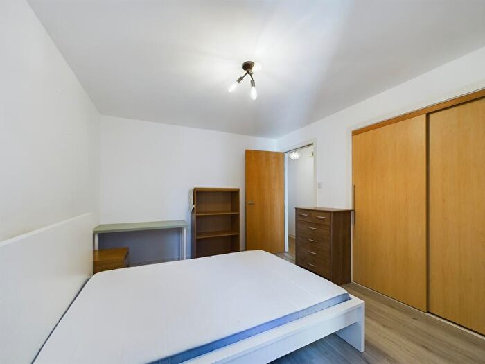 2 Bedroom Flat To Rent In Albion Street, Glasgow, G1