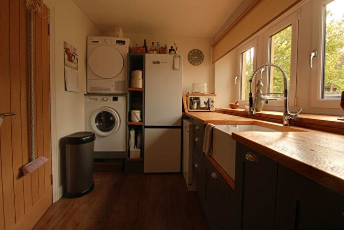 1 Bedroom Apartment For Sale In Bowlish, Shepton Mallet, BA4