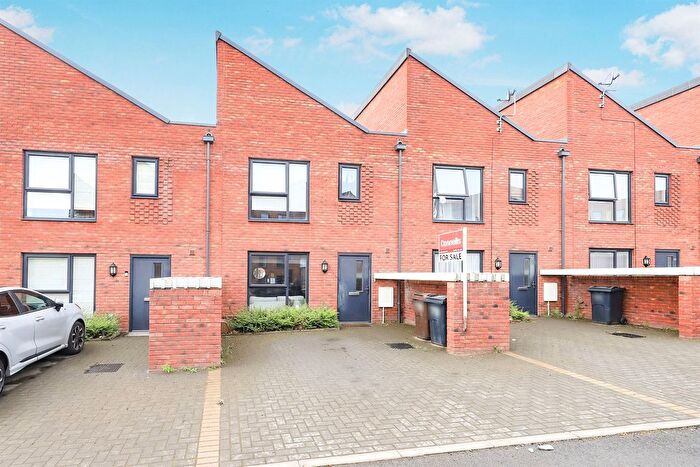 2 Bedroom Terraced House For Sale In Tramway Drive, Wolverhampton, WV2