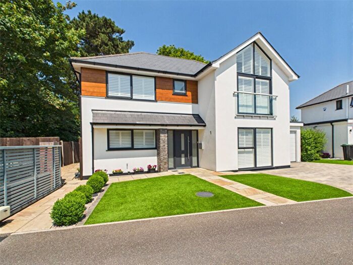 4 Bedroom Detached House For Sale In Silver Glade, Tuckton Close, Southbourne, Dorset, BH6