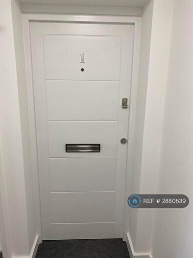 1 Bedroom Flat To Rent In Lagland St, Poole, BH15