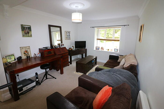 1 Bedroom Apartment To Rent In All Hallows Road, Walkington, HU17