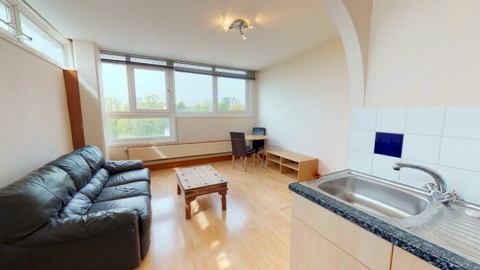 1 Bedroom Flat To Rent In Parkview Mansions, New Road, Southampton, SO14