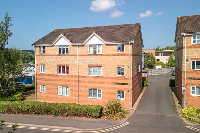 2 Bedroom Flat For Sale In Princes Gate, High Wycombe, Buckinghamshire, HP13