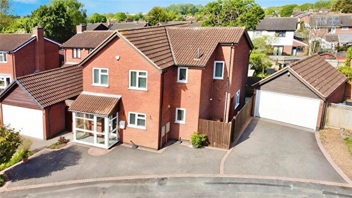 4 Bedroom Detached House For Sale In Lawton Close, Hinckley, Leicestershire, LE10