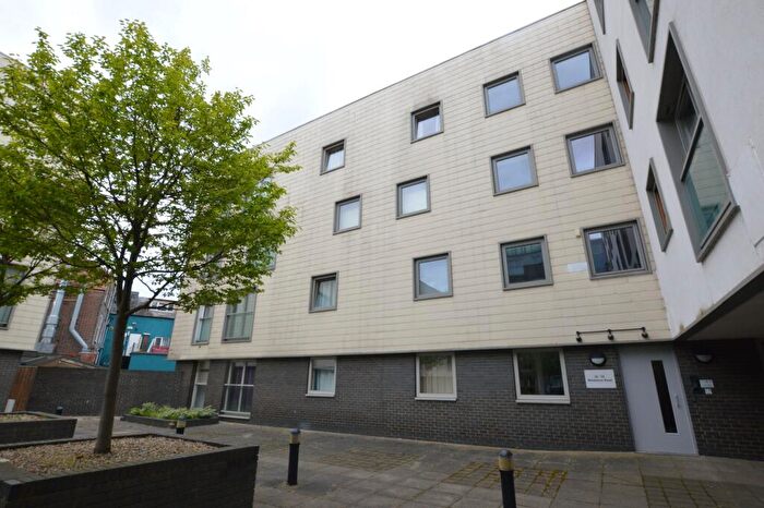 2 Bedroom Flat To Rent In Maidstone Road, Norwich, Norfolk, NR1