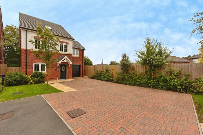 5 Bedroom Detached House For Sale In Denim Close, Swinton, Manchester, Greater Manchester, M27