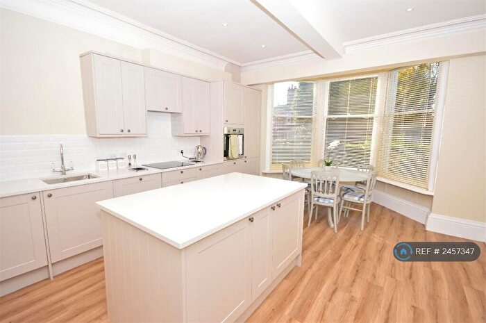 2 Bedroom Semi-Detached House To Rent In West Parade, Lincoln, LN1