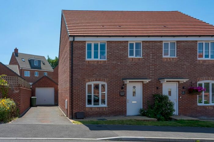 3 Bedroom Semi-Detached House For Sale In White Hart Way, Harwell, Didcot, OX11