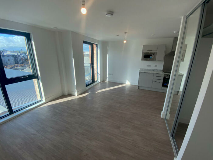 Apartment To Rent In Cotton Street, Sheffield, S3