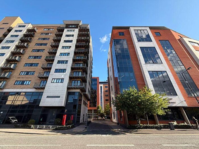 1 Bedroom Apartment For Sale In The Bar, St. James Gate, Newcastle Upon Tyne, NE1