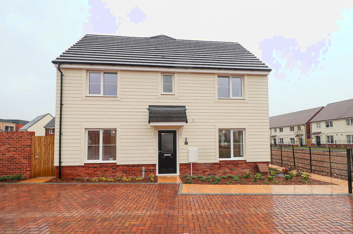 3 Bedroom End Of Terrace House To Rent In Brocade Road, Andover, SP11