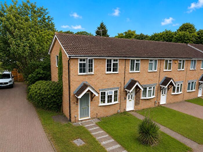 2 Bedroom End Of Terrace House For Sale In Longbrooke, Houghton Regis, Dunstable, Bedfordshire, LU5