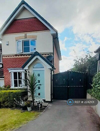 2 Bedroom Semi-Detached House To Rent In Springburn Close, Horwich, Greater Manchester, BL6