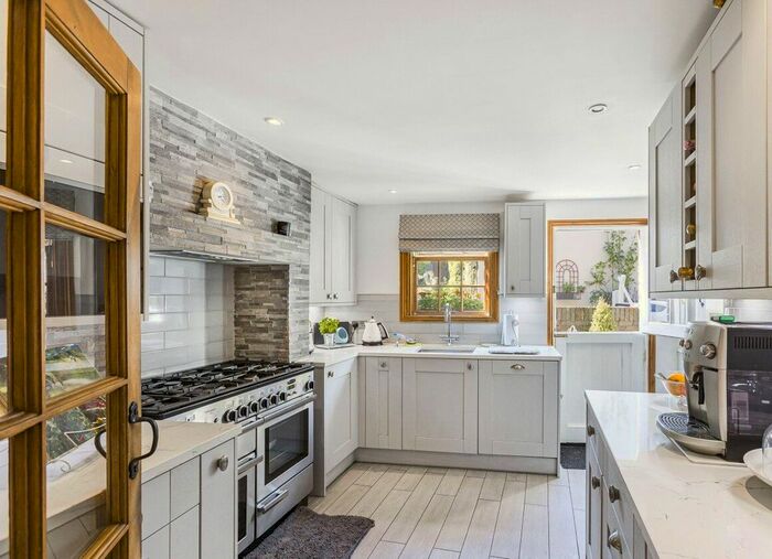 3 Bedroom Detached House For Sale In Back Lane, Letchmore Heath, Watford, Hertfordshire, WD25