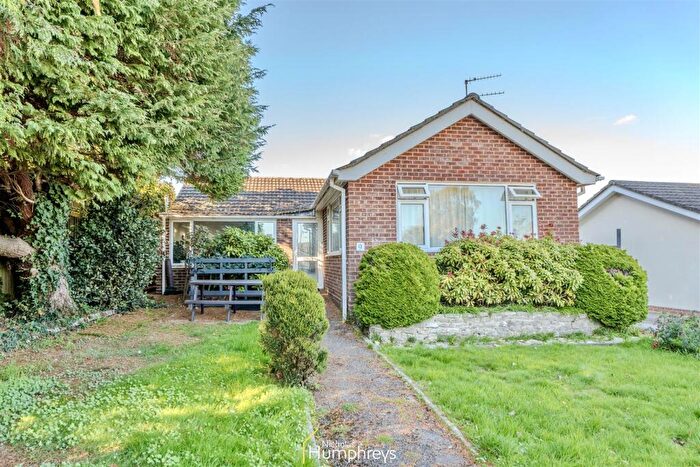 2 Bedroom Detached Bungalow For Sale In De Montfort Road Merley Wimborne, BH21