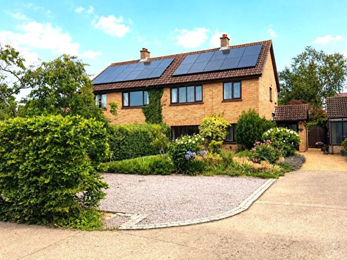 3 Bedroom Semi-Detached House For Sale In Plantation Gate, Stretham, Ely, Cambridgeshire, CB6