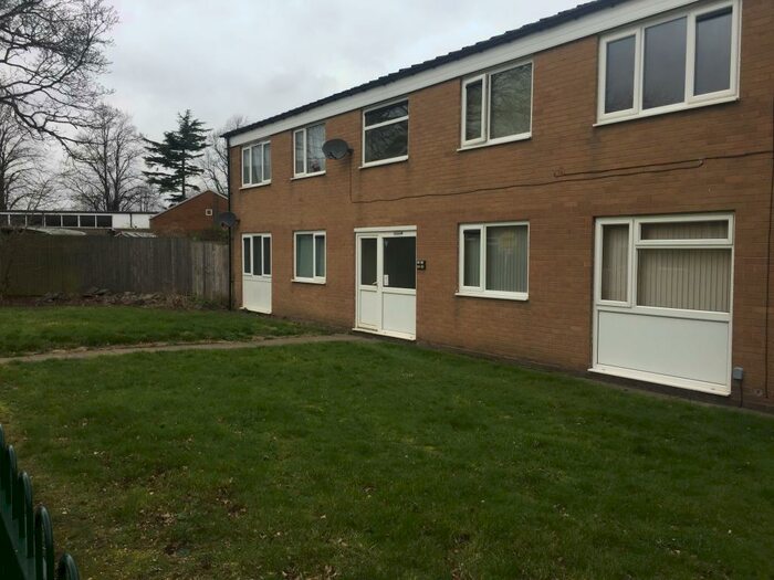 1 Bedroom Flat To Rent In Lakefield Close, Birmingham, B28