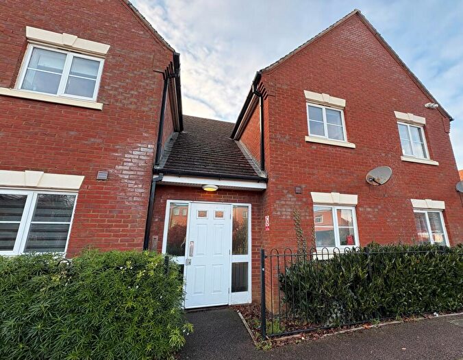 2 Bedroom Flat To Rent In Wood Street, Kettering, NN16