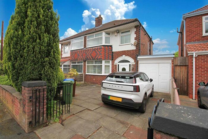 3 Bedroom Semi-Detached House For Sale In Hulme Road, Manchester, M34
