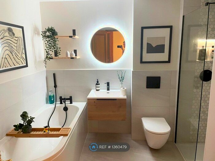 1 Bedroom Flat To Rent In Scotts Sufferance Wharf, London, SE1