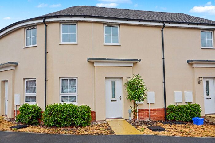 2 Bedroom Flat For Sale In Swithin Lane, Buckingham, MK18