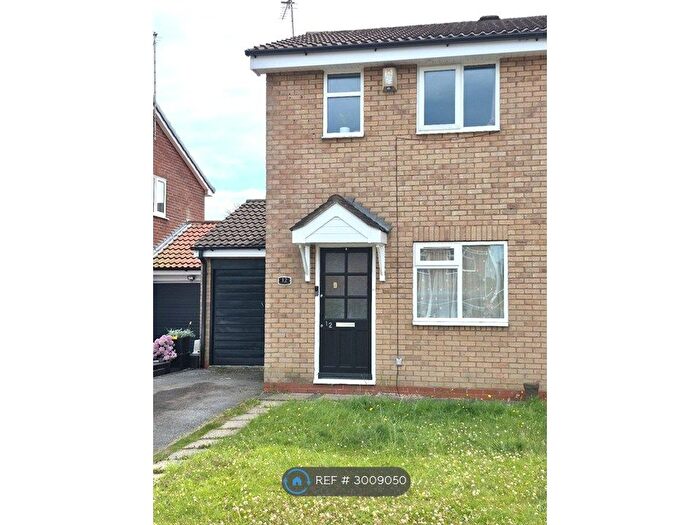 2 Bedroom Semi-Detached House To Rent In Rushcliffe Drive, Stoke-On-Trent, ST3