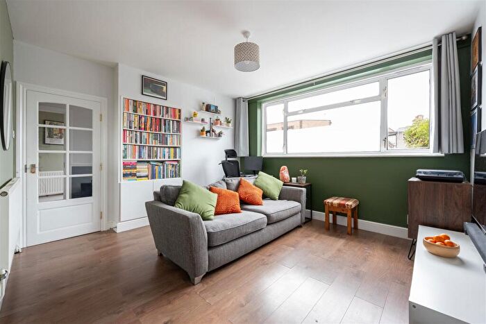 2 Bedroom Apartment For Sale In Brookscroft Road, Walthamstow, E17