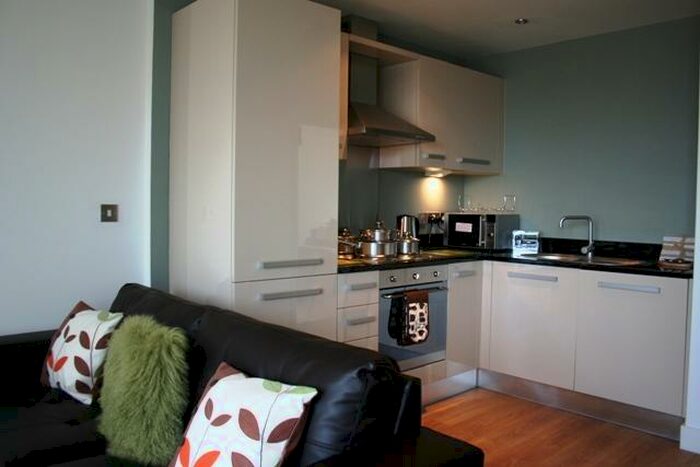 2 Bedroom Apartment To Rent In Echo Central, Cross Green Lane, City Centre, Leeds, LS9