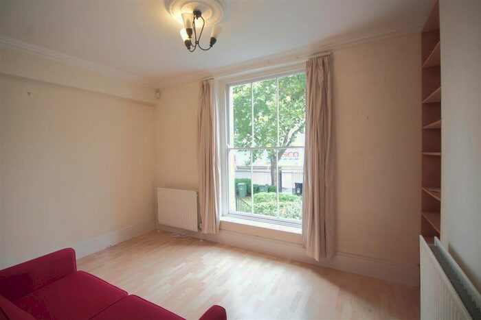 1 Bedroom Flat To Rent In Acre Lane, London, SW2