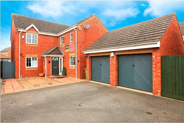 4 Bedroom Detached House For Sale In Sorbus Close, Hampton Hargate, Peterborough, PE7