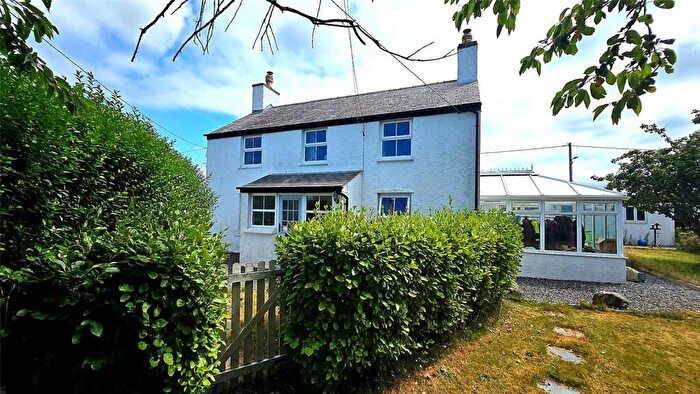 3 Bedroom Detached House For Sale In Gorad Road, Valley, Holyhead, Isle Of Anglesey, LL65