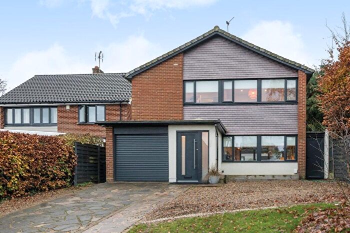 3 Bedroom Detached House For Sale In Keston Gardens, Keston, BR2