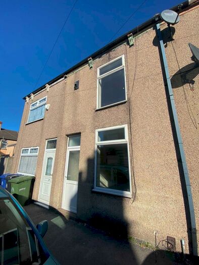 3 Bedroom Terraced House To Rent In Hildyard Street, Grimsby, DN32