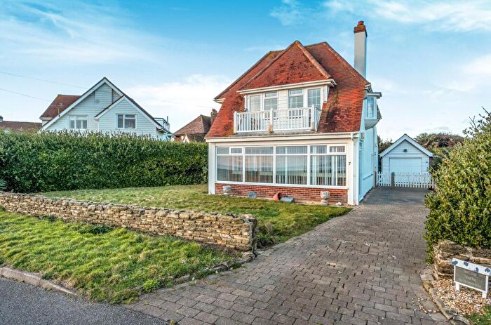 4 Bedroom Detached House For Sale In Strand Way, Felpham, PO22