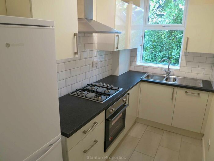 1 Bedroom Flat To Rent In Chatham Grove, West Didsbury, M20