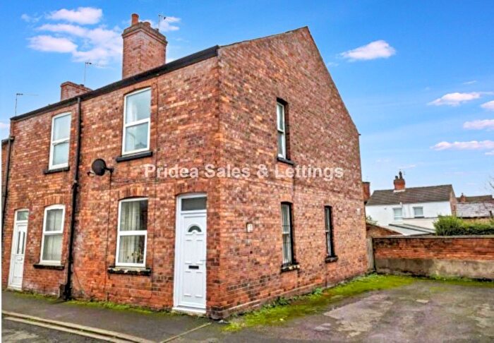 2 Bedroom End Of Terrace House For Sale In Frampton Terrace, Gainsborough, DN21