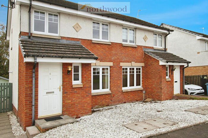 3 Bedroom Semi-Detached House For Sale In Ardgay Drive, Stirlingshire, Bonnybridge, FK4