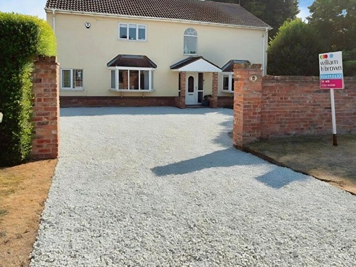 4 Bedroom Detached House For Sale In Old Epworth Road, Hatfield, Doncaster, DN7