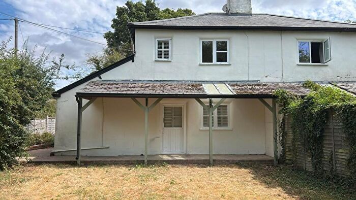 2 Bedroom Semi-Detached House To Rent In Gamekeepers Cottages, SP11