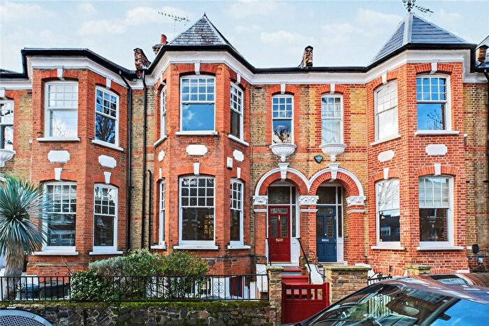 4 Bedroom Terraced House For Sale In Ardilaun Road, London, N5