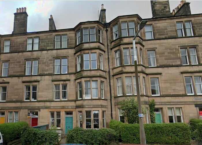 3 Bedroom Flat To Rent In Spottiswoode Road, Edinburgh, EH9