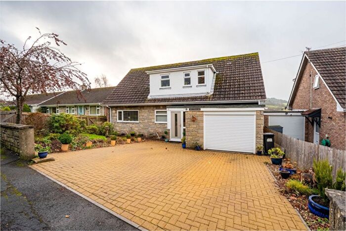 4 Bedroom Detached House For Sale In Camden Crescent, Brecon, LD3