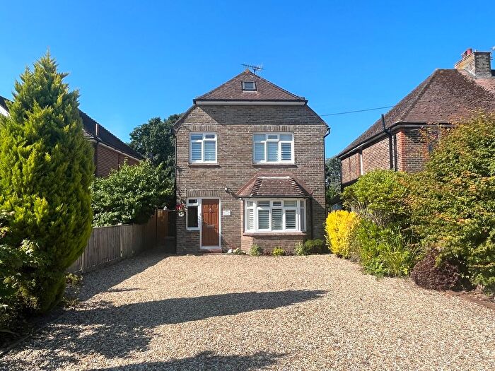 3 Bedroom Detached House For Sale In The Green, Ninfield, TN33
