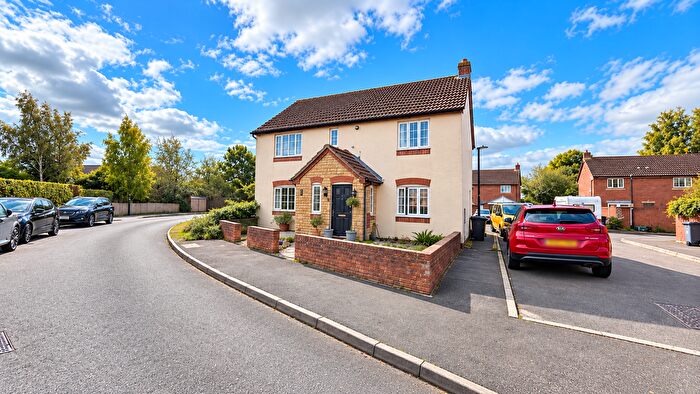 2 Bedroom Flat For Sale In Yew Tree Drive, Weston-Super-Mare, BS22