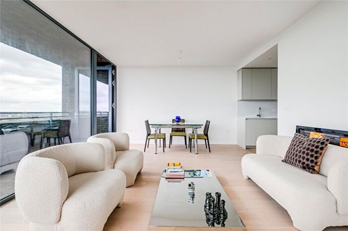 2 Bedroom Flat To Rent In Mono Tower, Penn Street, N1
