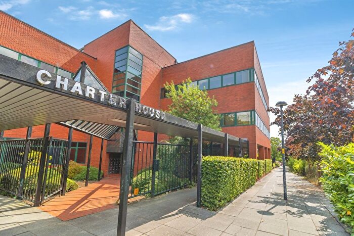 2 Bedroom Flat For Sale In Avebury Boulevard, Milton Keynes, MK9