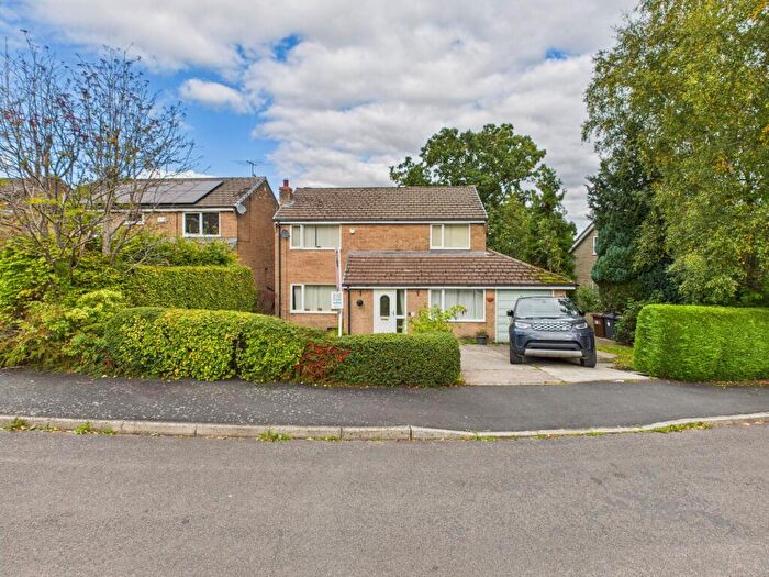 4 Bedroom Detached House For Sale In Linglongs Avenue, Whaley Bridge, SK23