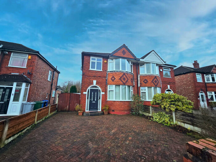 3 Bedroom Semi-Detached House To Rent In Conway Road, Manchester, M33